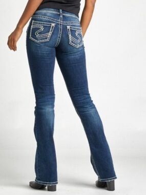 Silver Suki Mid Slim BOOT Cut Jeans Size 27 X 33